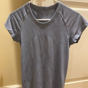 lululemon swiftly tech short sleeve SOLD OUT